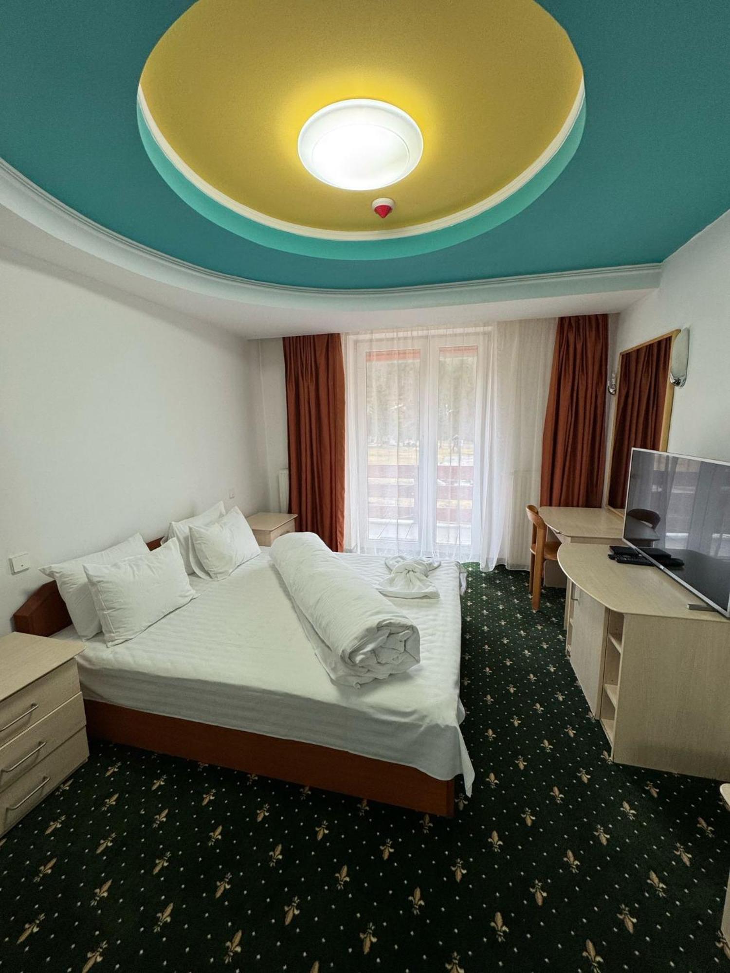 Hotel Iadolina Stana de Vale Eksteriør billede